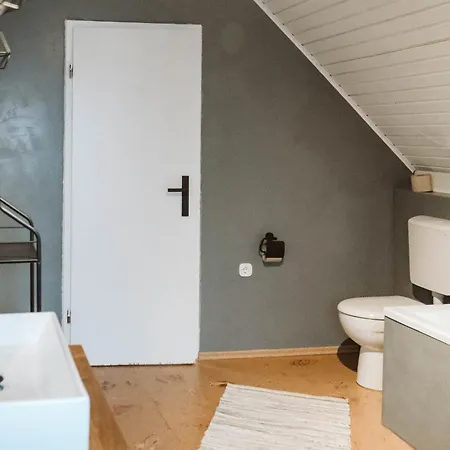 In Altem Appartement *